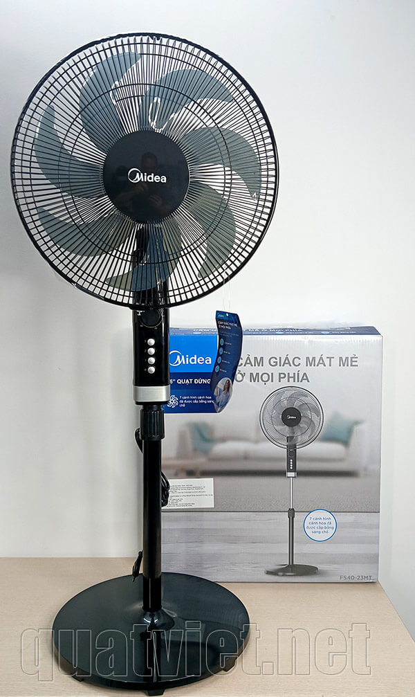 Quạt cây đứng Midea FS40-23MT 7 cánh