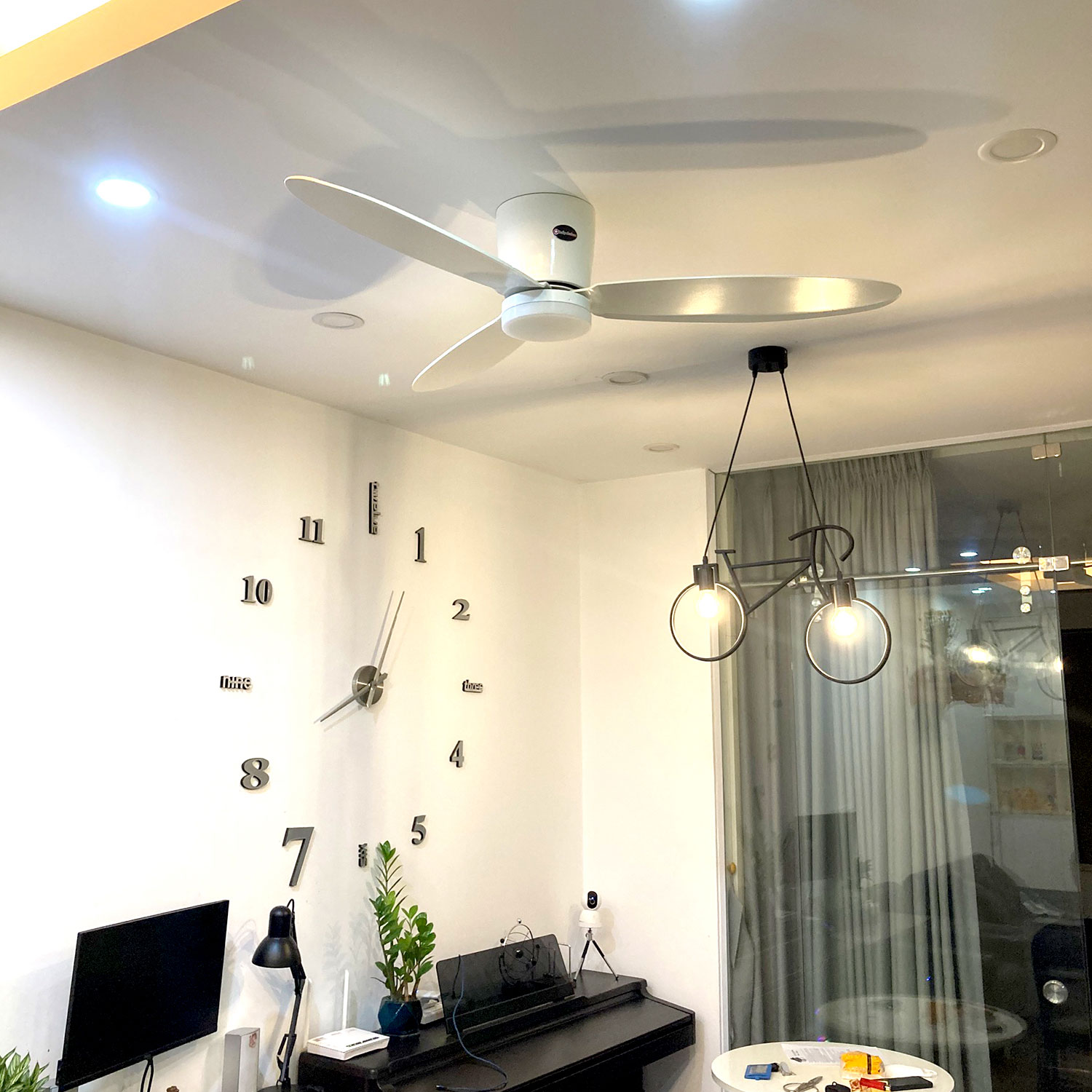 Quạt trần đèn Kaiyokukan Nhật Bản SAITA-102-WH - ảnh thực tế