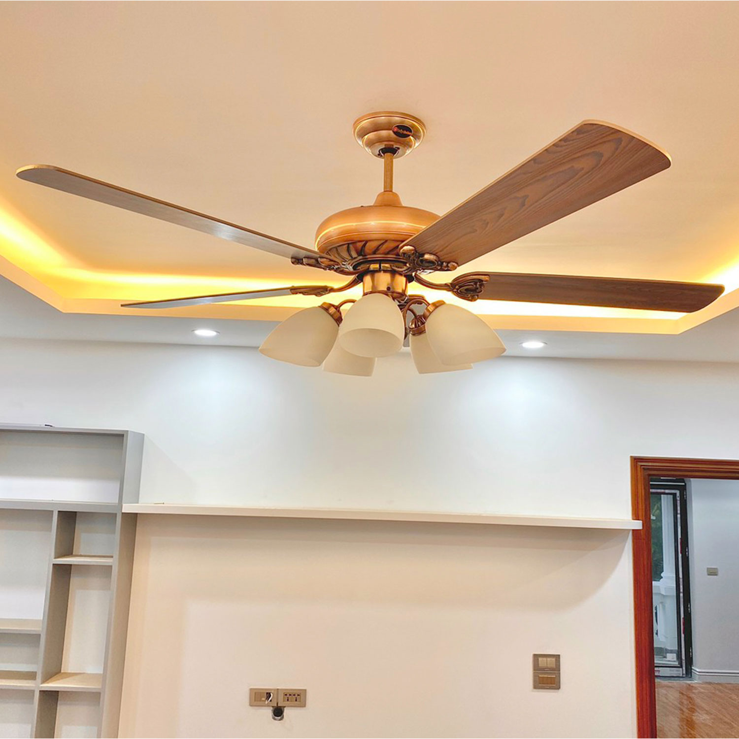 Chế độ đảo chiều thông minh, sử dụng quanh năm