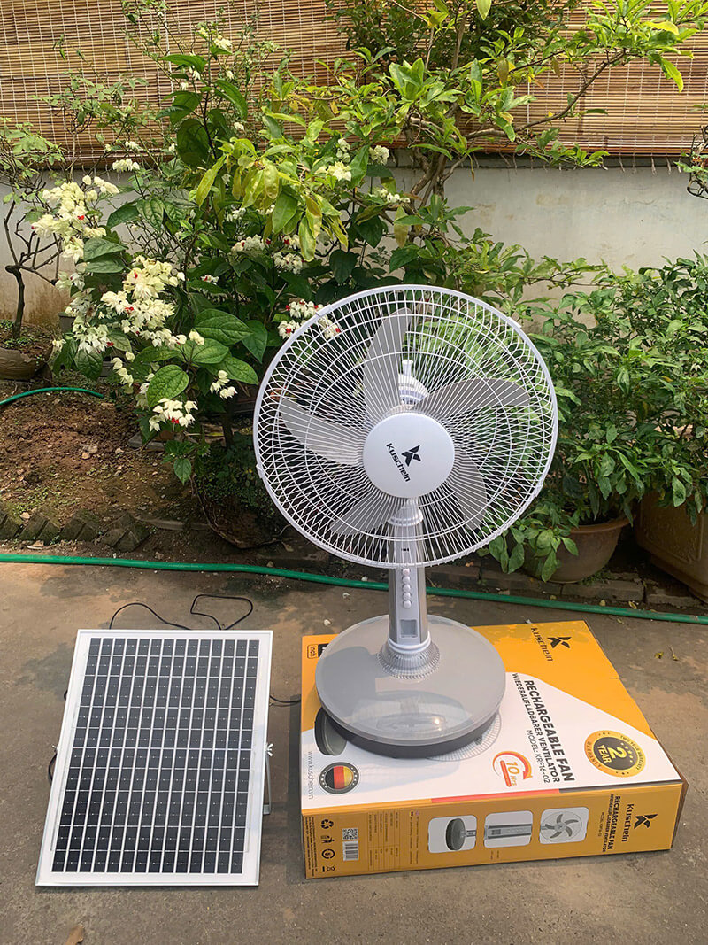 Quạt tích điện Kuscheln KRF16-02