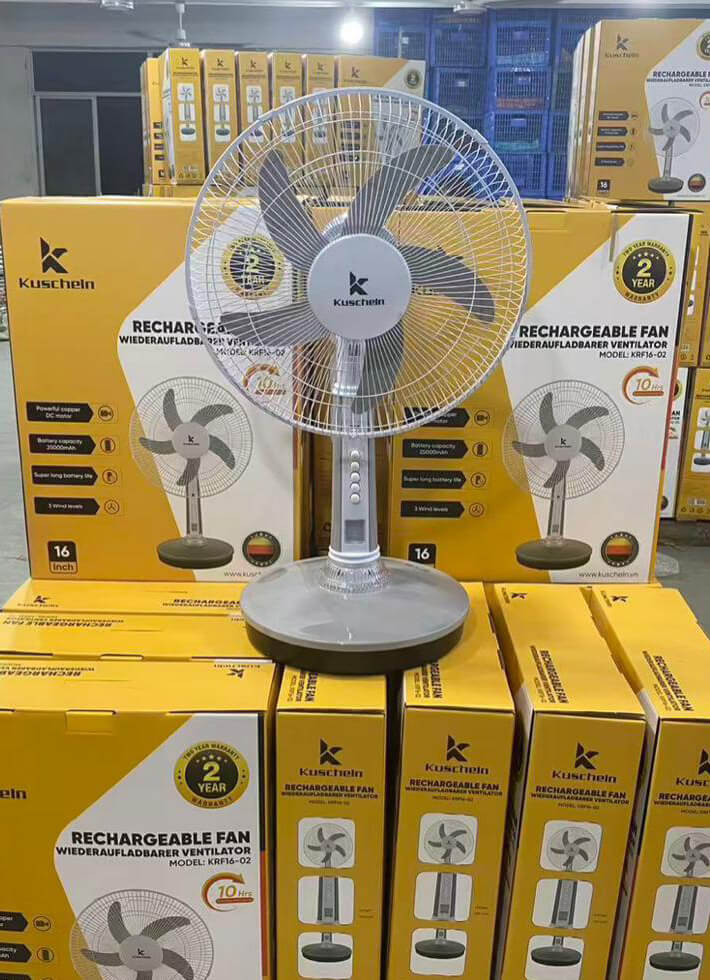 Quạt tích điện Kuscheln KRF16-02